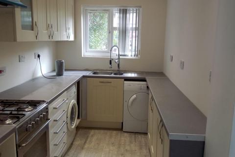 4 bedroom terraced house to rent, 47 Cadleigh Gardens, Harborne, Birmingham