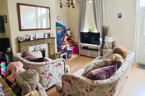 2 bedroom terraced house for sale, Lees Hall Road, Thornhill Lees, Dewsbury, WF12