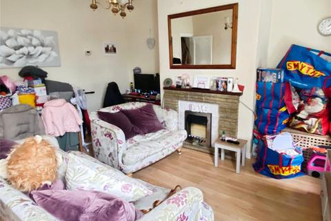 2 bedroom terraced house for sale, Lees Hall Road, Thornhill Lees, Dewsbury, WF12