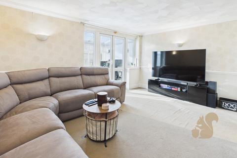 3 bedroom terraced house for sale, Raleigh Close, Sudbury