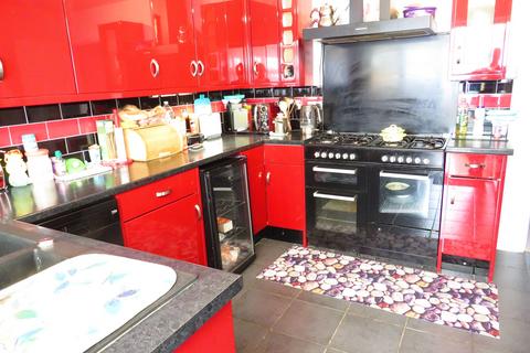 undefined, Swanton Close, March