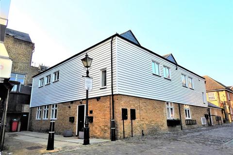 undefined, High Street, Rochester