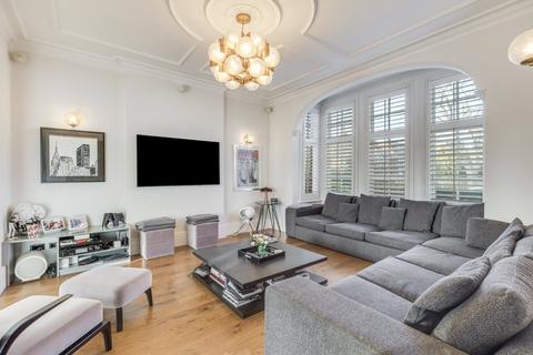 4 bedroom detached house for sale, Mountfield Road, London, N3