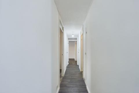 undefined, Phoenix Court, Calderwood