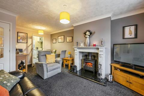 2 bedroom semi-detached bungalow for sale, Lynton Close, Scunthorpe