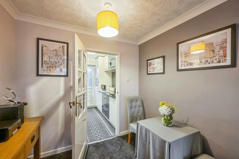 2 bedroom semi-detached bungalow for sale, Lynton Close, Scunthorpe