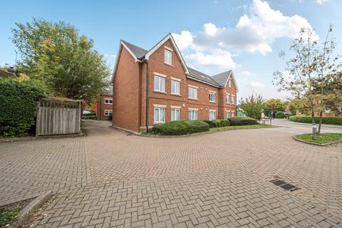 undefined, Roundwood Lane Harpenden AL5