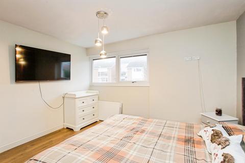 3 bedroom semi-detached house for sale, Alexandra Crescent, Elland