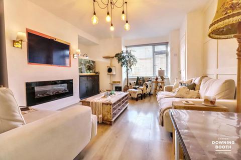 3 bedroom end of terrace house for sale, Wanstead Grove, Birmingham, B44 0DA
