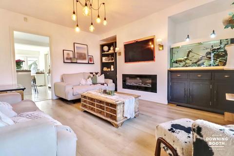 3 bedroom end of terrace house for sale, Wanstead Grove, Birmingham, B44 0DA