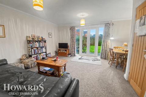 undefined, School Road, Martham