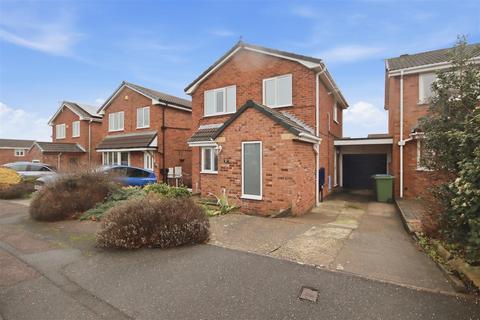 3 bedroom detached house for sale, Bramshill Rise, Walton, Chesterfield