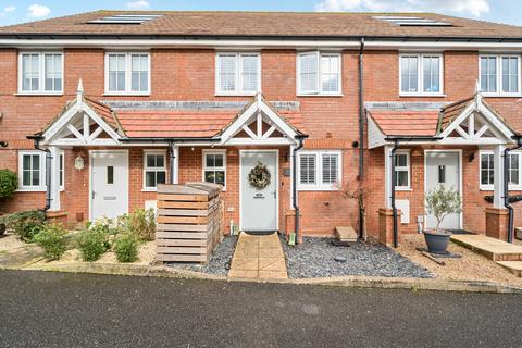 2 bedroom terraced house for sale, Carnforth Crescent, Eastbourne, BN23