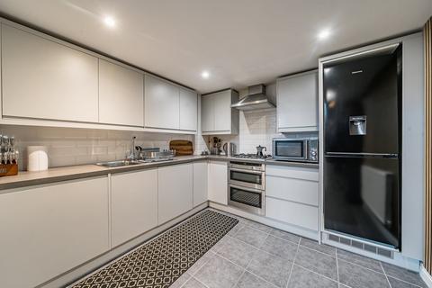 2 bedroom apartment for sale, Bedford Wing, Kingsley Avenue, Fairfield, SG5
