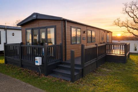 undefined, Perowne Way Sandown