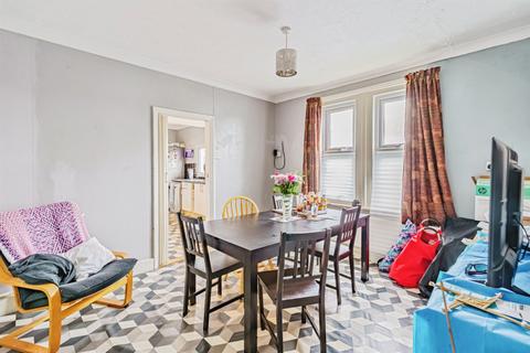 5 bedroom end of terrace house for sale, Church Walk, Worthing