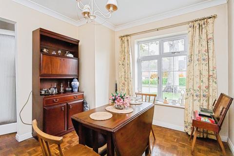 4 bedroom detached house for sale, Blunts Wood Road, Haywards Heath
