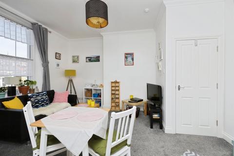 1 bedroom flat for sale, Seaside Road, Eastbourne
