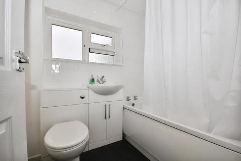 1 bedroom flat to rent, Whitmore Way, Basildon, SS14