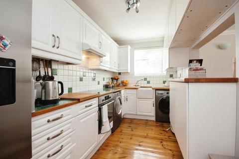 2 bedroom ground floor flat for sale, Richmond Park Road, Bournemouth