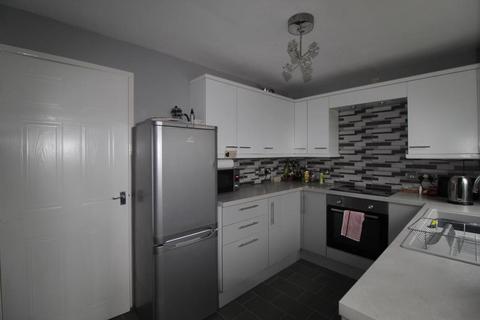 2 bedroom terraced house to rent, 79 Lambourn Drive, Copthorne, Shrewsbury, SY3 5NE