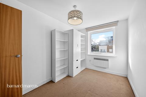 2 bedroom flat for sale, Cline Road, London