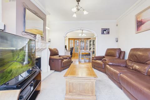 3 bedroom semi-detached house for sale, Meriden Drive, Kingshurst, B37