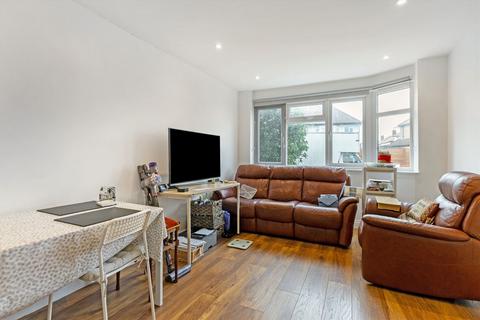 5 bedroom semi-detached house to rent, Groveland Way, New Malden KT3