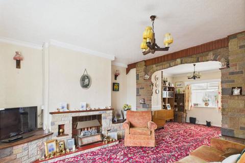 3 bedroom semi-detached house for sale, Forest Road, Clipstone Village, Mansfield, Nottinghamshire, NG21 9DX