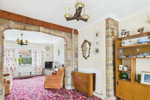 3 bedroom semi-detached house for sale, Forest Road, Clipstone Village, Mansfield, Nottinghamshire, NG21 9DX