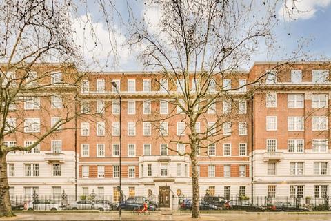 4 bedroom property to rent, Abbey Lodge, Park Road, London, NW8