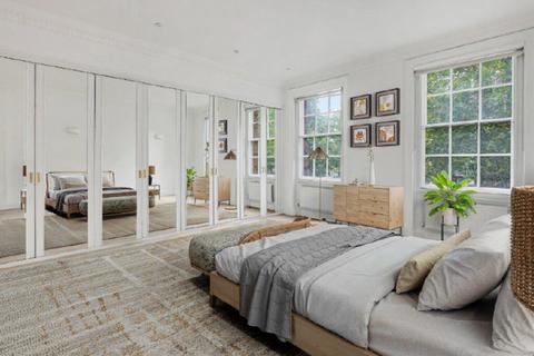 4 bedroom property to rent, Abbey Lodge, Park Road, London, NW8