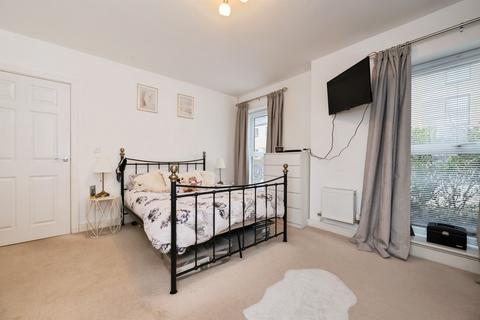 2 bedroom ground floor flat for sale, Laxton Close, Southampton