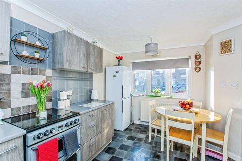 2 bedroom end of terrace house for sale, The Hollies, Holbeach, Spalding