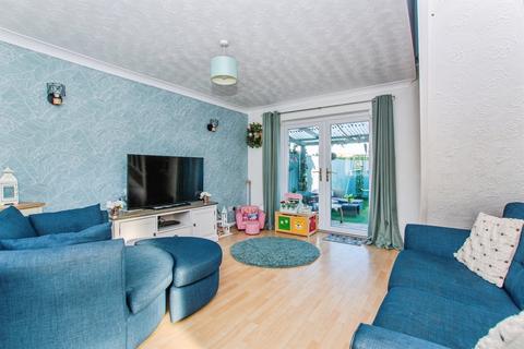 2 bedroom end of terrace house for sale, The Hollies, Holbeach, Spalding