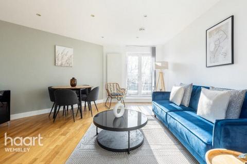 2 bedroom apartment to rent, Brook Avenue, Wembley