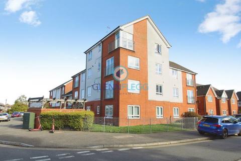 2 bedroom flat to rent, ASHWOOD PLACE, TAMAR WAY,LANGLEY,