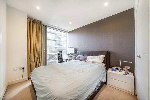 2 bedroom flat for sale, Marsh Wall, London E14