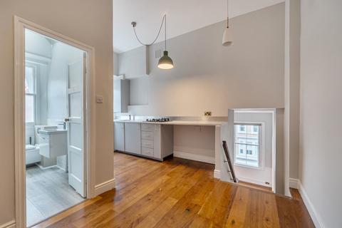 2 bedroom apartment to rent, Harrington Gardens London SW7