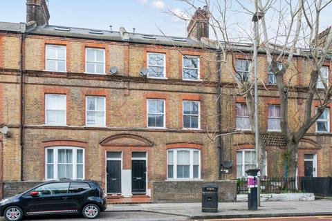 2 bedroom flat for sale, Queenstown Road, Battersea, London, SW8