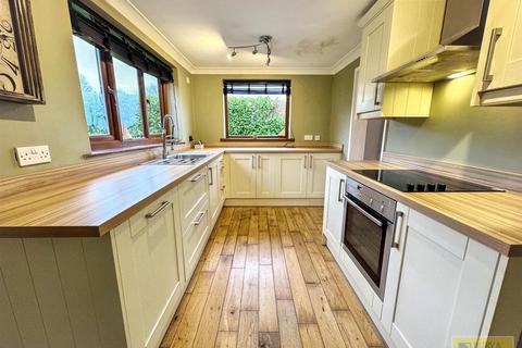 2 bedroom detached bungalow for sale, Washerwall Lane., Werrington, Stoke-On-Trent