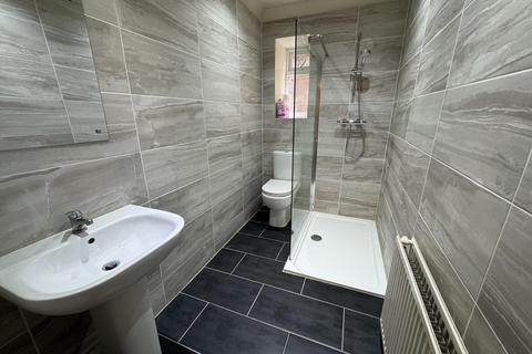 1 bedroom flat to rent, Roseway, Blackpool FY4