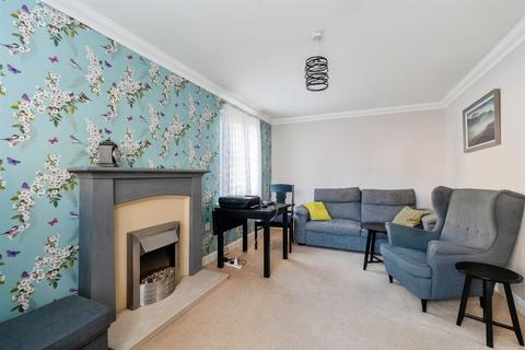 3 bedroom end of terrace house for sale, Middle Leaze, Chippenham