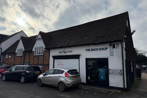 Retail property (high street) to rent, 3-5 Quoiting Square, Oxford Road, Off West Street Marlow SL7 2NH