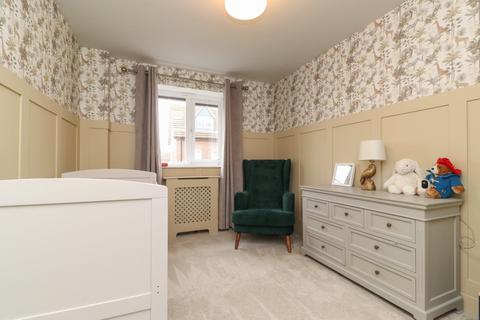 2 bedroom flat for sale, Pictor Drive, Margate, CT9