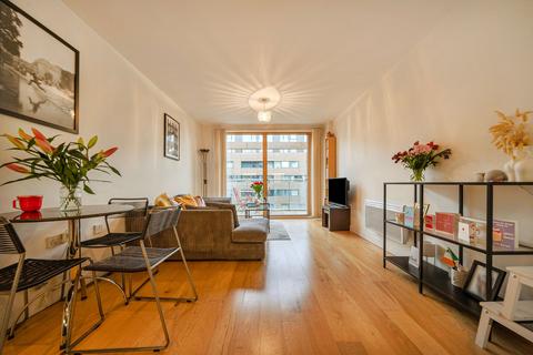 2 bedroom apartment to rent, Crampton Street, London, SE17