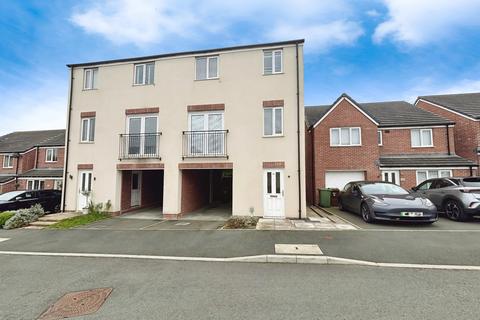 Cae'r Delyn, Oakdale, Blackwood