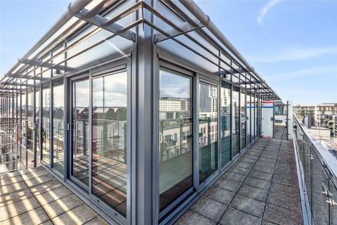 2 bedroom apartment for sale, Waterside Way, London, N17