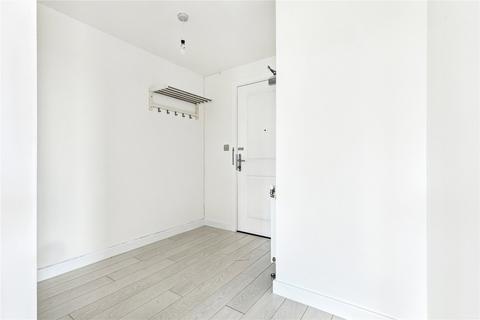 2 bedroom apartment for sale, Waterside Way, London, N17
