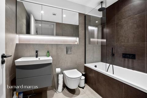 1 bedroom apartment for sale, Dukes Mews, London